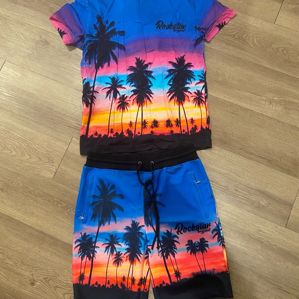 Rockstar Men's Tropical Sunset T-Shirt and Shorts Set - Multicolor